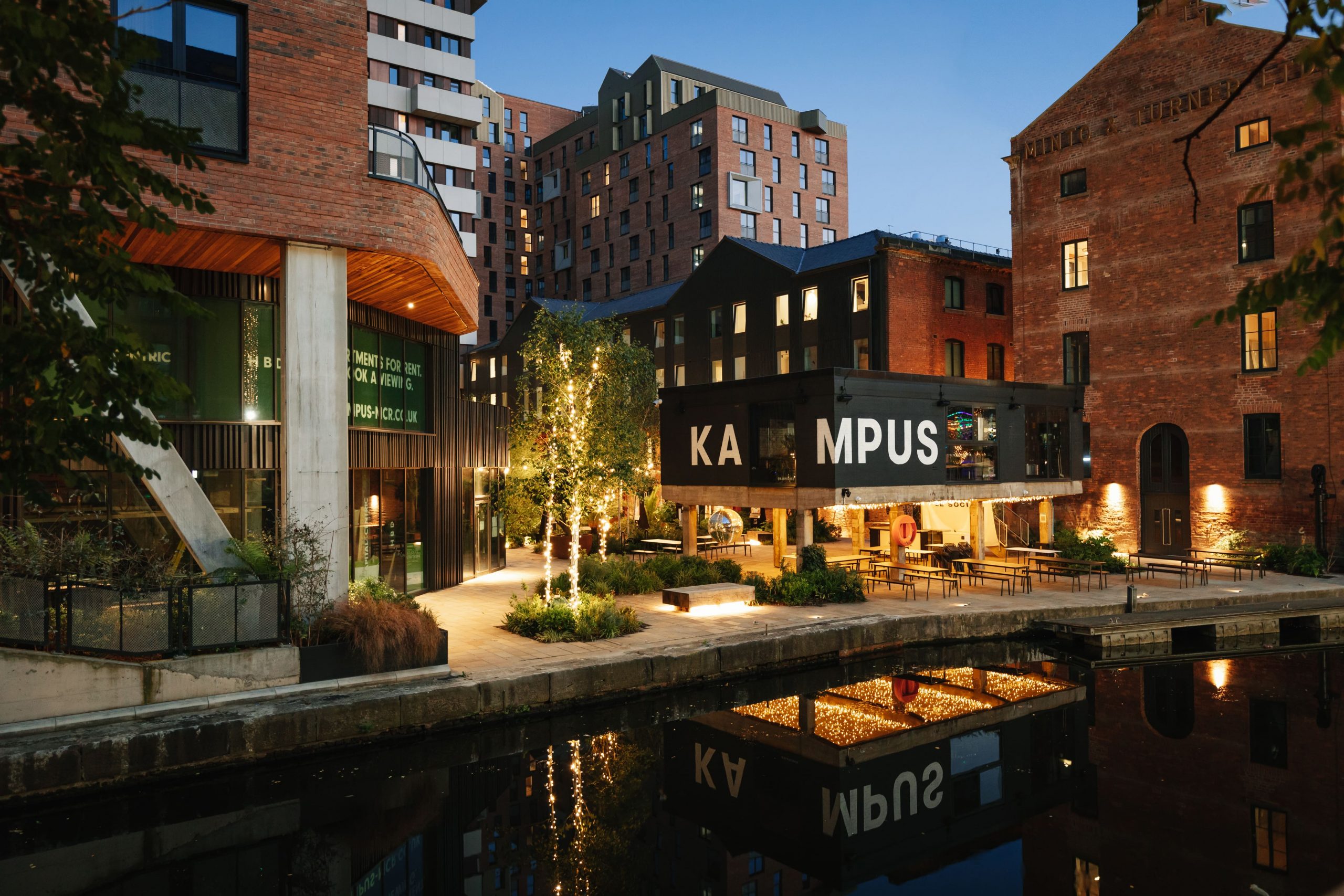 Kampus Exterior shot at dusk